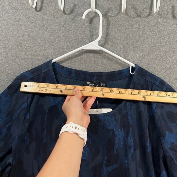 Women with Control Prime Stretch Denim 2 Shift Print Dress Denim Camo, LP - Picture 8 of 13